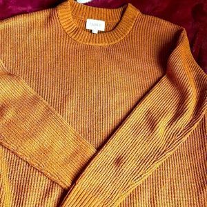 Fable nice brown medium top.